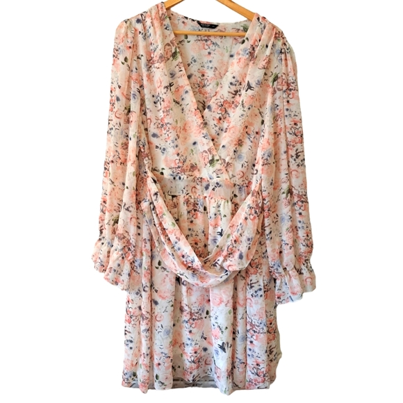 PLUS SIZE FLORAL PRINT FLOUNCE SLEEVE RUFFLE DRESS NWOT SIZE 4X - Picture 2 of 15